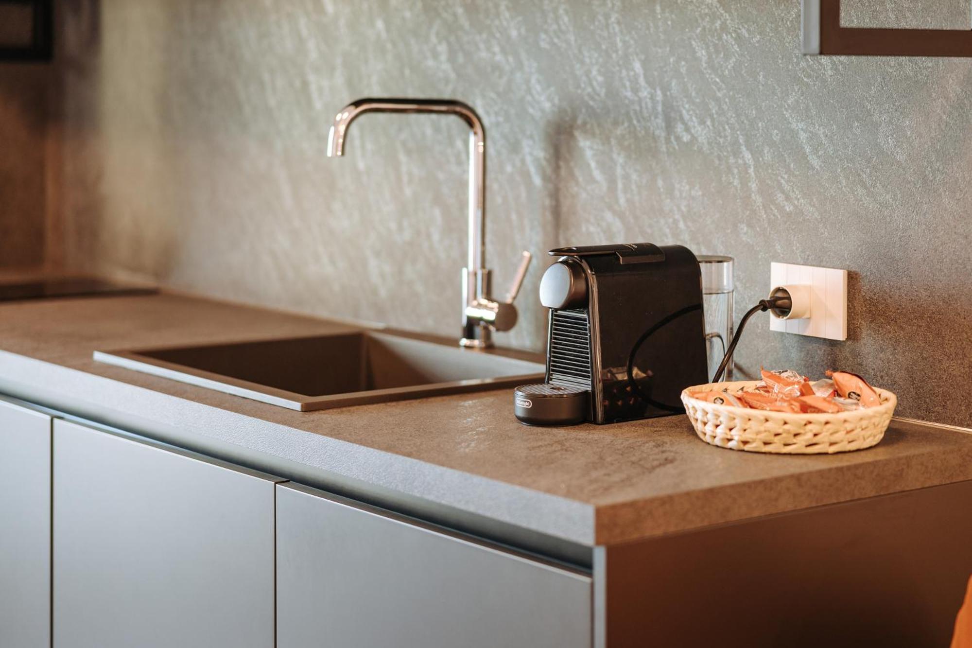 Marisabella Suite 8 บารี ภายนอก รูปภาพ